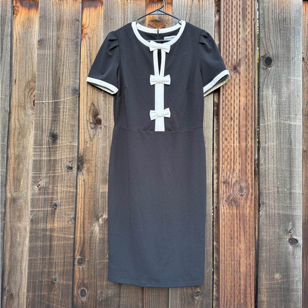 Shelby & Palmer Black and White Mini Dress - Size 12